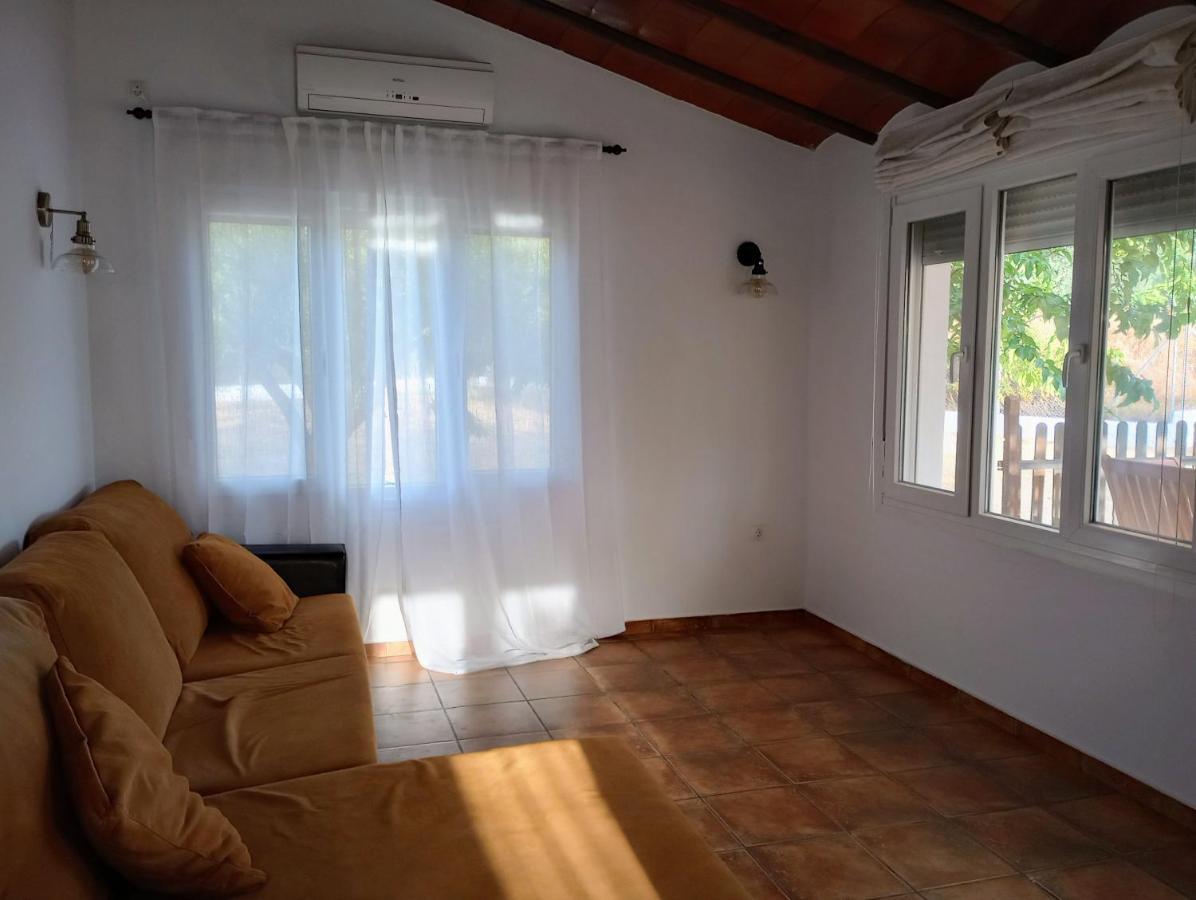 Casa De Campo Los Manueles Ideal Perros Pet Friendly Gojar Exterior foto