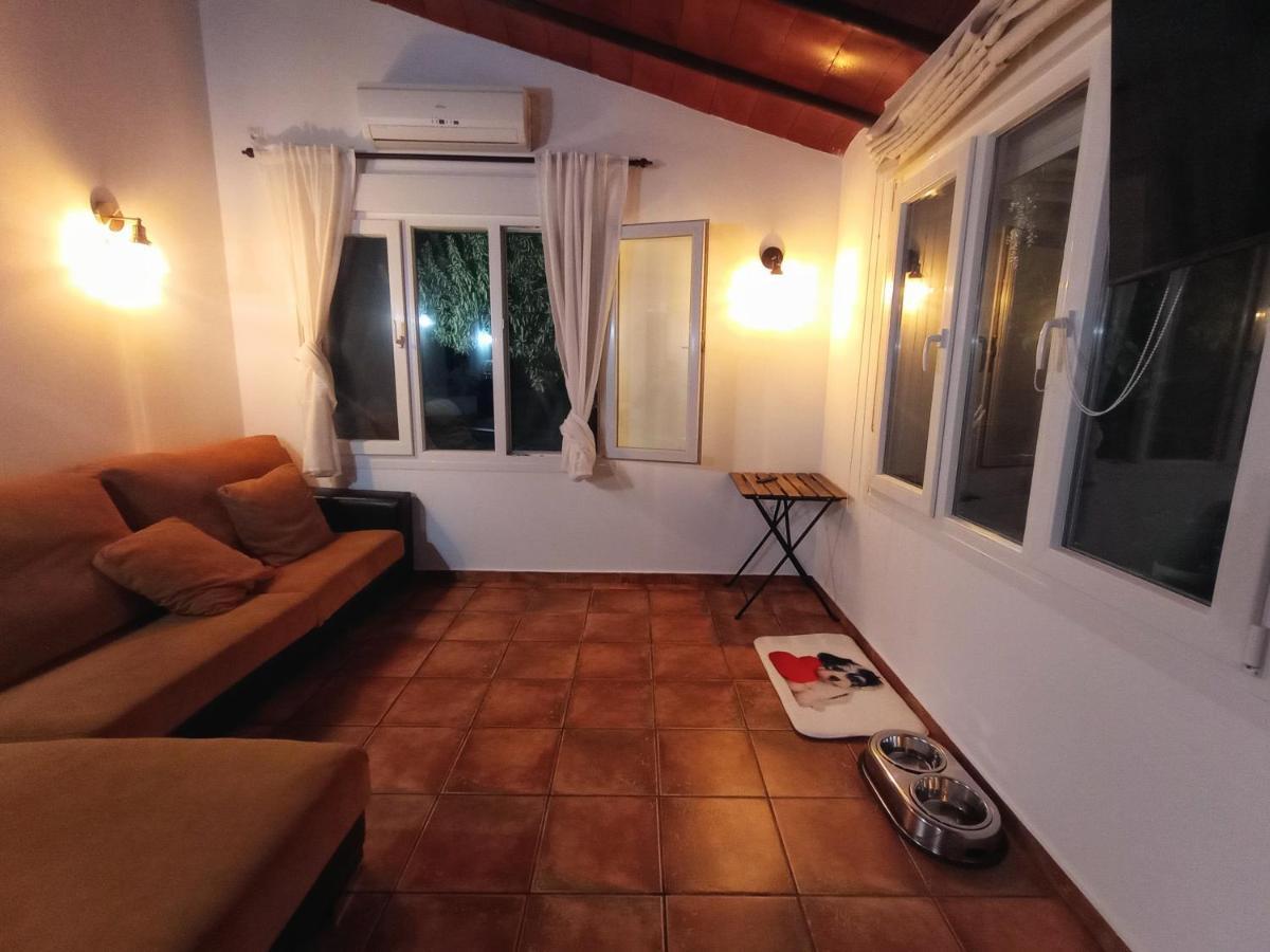 Casa De Campo Los Manueles Ideal Perros Pet Friendly Gojar Exterior foto